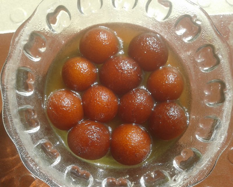 Gulab jamun recipe, how to make gulab jamun recipe with khoya