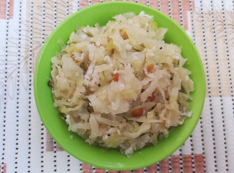 cabbage poriyal recipe, how to make cabbage poriyal, Cabbage Stir Fry